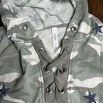 Honeyme Hoodie Camouflaged Stars‎ -L Photo 2