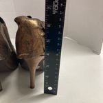 Wet Seal  Women’s Metallic Gold Bow Heel Ankle Booties Size 7.5 Photo 3