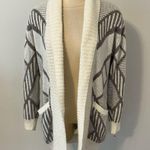 Leith  White & Gray Geometric Print Cardigan Size XS/S Photo 4