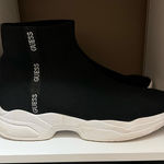 Guess Slip-On Fashion Sneaker Photo 0