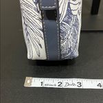 Tommy Bahama  | Tropical Leaf Print Adjustable Shoulder Bag Photo 13