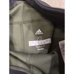 Adidas  Leggings Women's Army Green Sports Workout Cropped Pants Size XS Women’s Photo 7