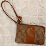 Coach Monogram Wallet Photo 0