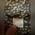 Gray and White Patterned Sleeveless Blouse Size XL Photo 1