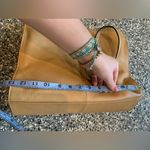 T Tahari EUC  LEATHER SHOULDER BAG Photo 8