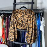 Windsor Chic Look Leopard Print Satin Puff Sleeve Crop Top Photo 8