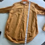 XIRENA Beau Cotton Long Sleeve Button Up Shirt in Khaki Size XS Orange Photo 7