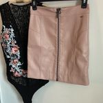 Armani Exchange New Mauve Pink Vegan Snakeskin Embossed Leather Zip Mini Skirt Photo 9