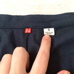 Uniqlo S/M Women’s V-neck T-shirt Short Sleeve Top Navy Blue Shirt Size Small Photo 1