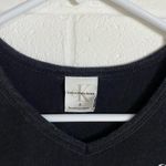 Calvin Klein Jeans  womens small cropped black V-Neck Tee Photo 2