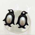 Vintage Faux Pearl Belly Penguin Earrings Black Photo 1