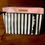 Victoria's Secret Victoria Secret’s Beauty Bag Photo 0