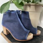 Hush Puppies  Shoes Photo 0