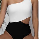 SheIn Two-tone cut out one piece swimsuit XL Photo 3