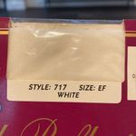 Vintage Hanes Silk Reflections Style 717 Silky Control Top white Pantyhose 1988 Photo 1