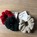Wallflower Sleigh Girlie Scrunchie Trio Photo 1