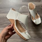 Adrienne Vittadini  Cream Wedge Sandals 8.5 Women’s Patent Leather Photo 1