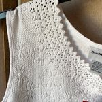 Bonworth  White Textured top nwt pm Photo 3