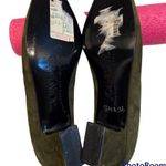 Joan & David Vintage Suede Pumps Photo 9