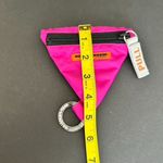 Heron Preston  Triangle Shaped Keyring with Coin Holder Photo 8