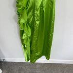 Let Me Be. Sleeveless Green Satin Ruched Dress Size XSP    Photo 9