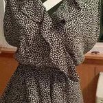 Max Studio black and white print ruffle tank with cap sleeves/tie back; size XL Photo 0