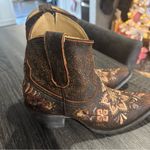 Old Gringo  Floral Embroidered Western Boots Photo 1