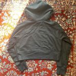 Lululemon crop top hoodie Pull over women’s size 2 All Yours Gray Photo 3