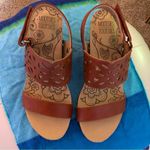 Mootsies Tootsies Cut Out Super Comfy Wedge sandals Photo 1