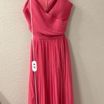 Ali & Jay For the gram fuchsia cut out pleated‎ midi Photo 3