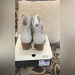 a.n.a . Womens Delno Stacked Heel Cream Bootie Size 11M Photo 2