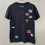 Hollister Team Apparel NFL Men's Black Relaxed Crew Neck Football Graphic T-Shirt Size XS Photo 0