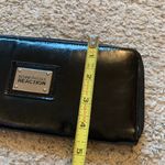 Kenneth Cole Reaction | black leather clutch wallet Photo 2