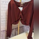 ALL THE WAYS REVOLVE CROP TOP LONG SLEEVE SIZE LARGE NWT CARDIGAN Red Photo 0