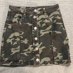 Sky And Sparrow Camo skirt Photo 0