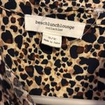BEACH LUNCH LOUNGE ANIMAL PRINT BUTTON DOWN BLOUSE 100%VISCOSE Photo 1