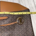 Michael Kors Womens Signature Handbag EUC Photo 7