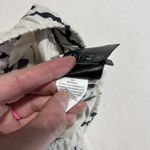 The North Face  Shorts Womens Large White Black Graphic Running Zip Pocket Liner Photo 9