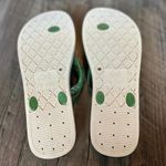 Stylish Green Floral Flip Flops Size 7.5 Photo 4