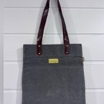 JOYN Cream and Grey Tote Bag with Garden Design. Gray Photo 3