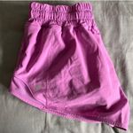 Lululemon Hotty Hot Shorts 2.5 Photo 1