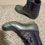 Sperry Saltwater Duck Rain Boot Metallic Gray Blue- Size 6 (Girls, Women’s) Photo 2