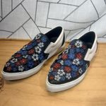 Coach Chack Blue & Red Flower Embellished 3D Leather Women's Size 8 Flats Photo 1