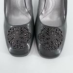 Tahari  Gray‎ Patent Leather Sherry Pumps size 7.5 Photo 6