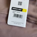 women's best Essential Leggings Photo 6