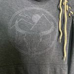 Well Worn  pullover sweater Sz medium Photo 1