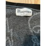 No Boundaries New Women’s  Skull 💀 Print Cardigan Black White size Small 4-6 Photo 5