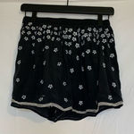 Opening Ceremony  Black embroidered shorts  size 2‎ Photo 0