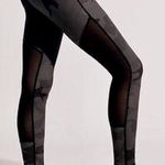 Carbon38 RARE Black Camo Ember High Rise Legging Size Small S Photo 1