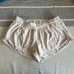 Lululemon Hotty Hot Low Rise Lined Shorts 2.5" Bone Size 10 Photo 1